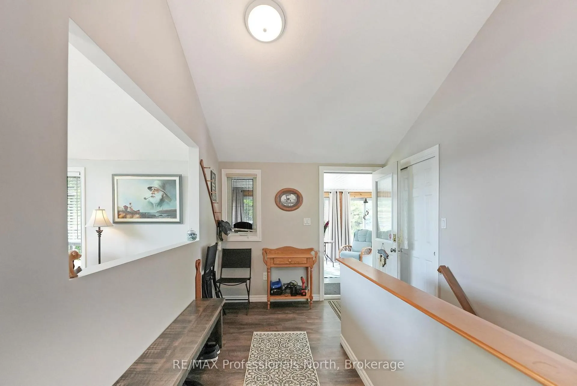 Photo 35 of 1093 Comak Crescent, Algonquin Highlands, Sherborne — HOMEH
