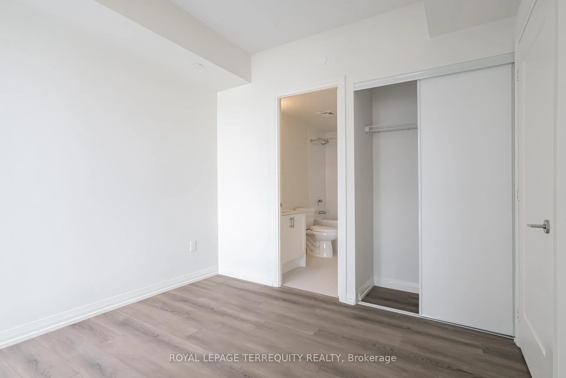 Photo 20 of Unit 811, 27 Korda Gate, Vaughan, Concord — HOMEH