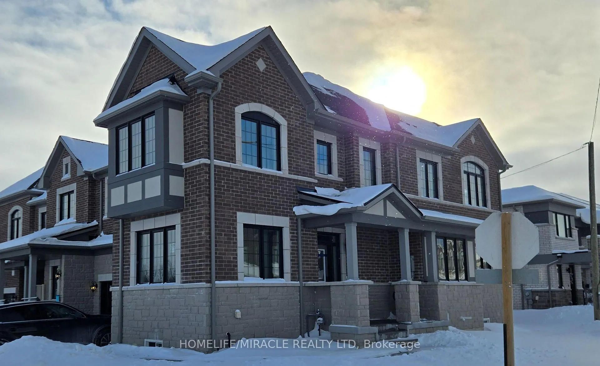 Photo 1 of 224 Greer Street, Barrie, Rural Barrie Southeast — HOMEH