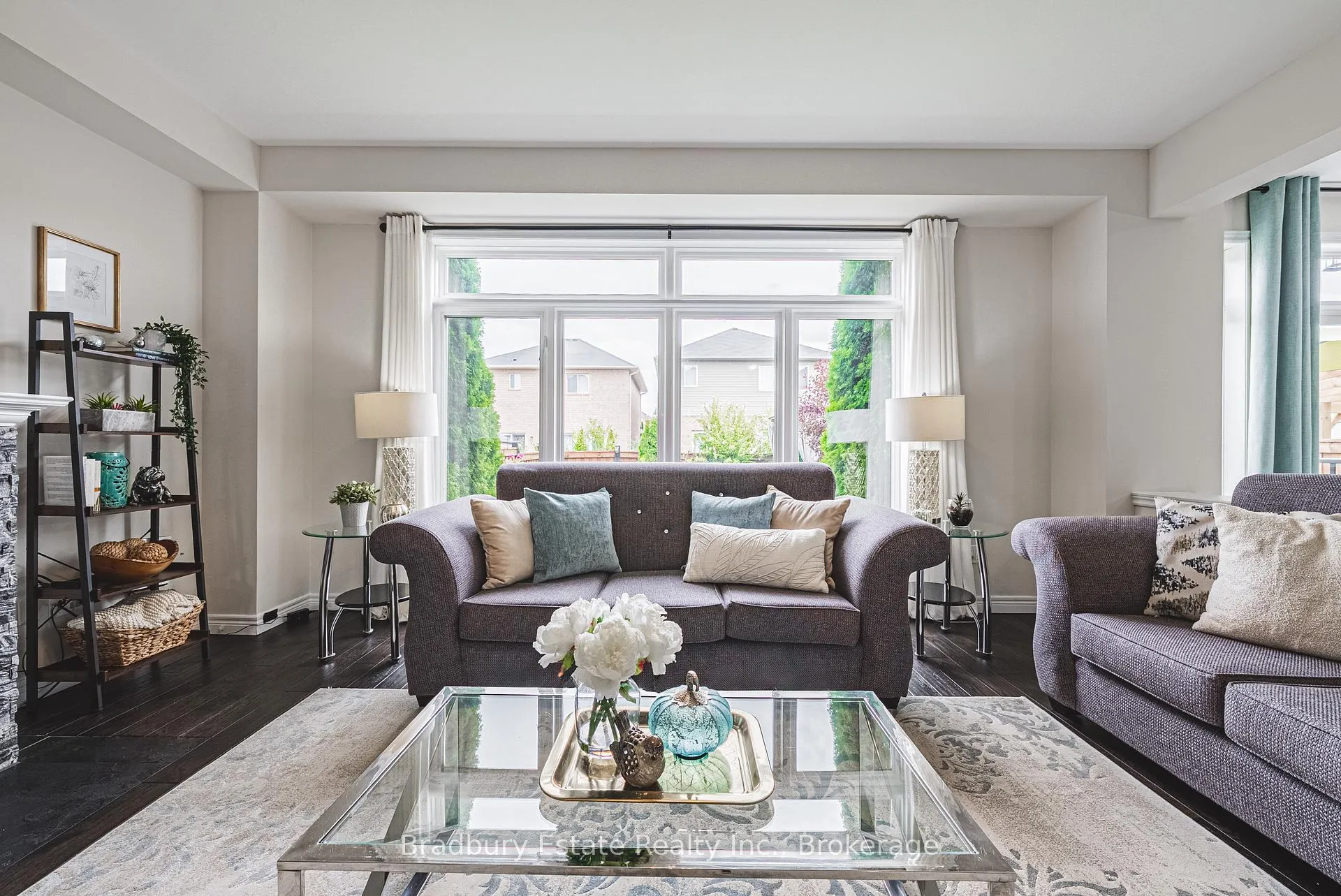 Photo 10 of 11 Weathering Heights Drive, Hamilton, Stoney Creek Mountain — HOMEH