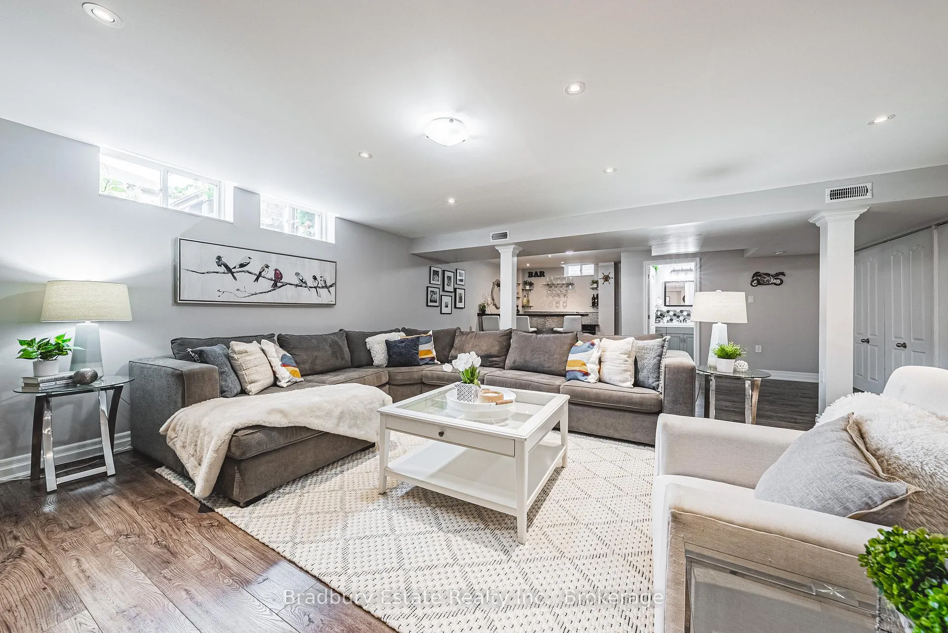 Photo 36 of 11 Weathering Heights Drive, Hamilton, Stoney Creek Mountain — HOMEH
