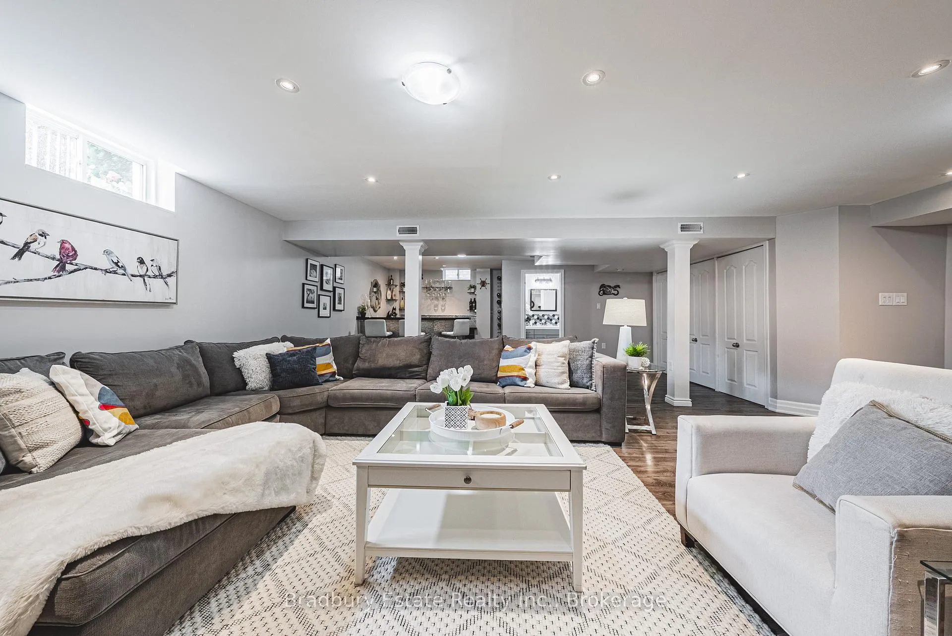 Photo 37 of 11 Weathering Heights Drive, Hamilton, Stoney Creek Mountain — HOMEH