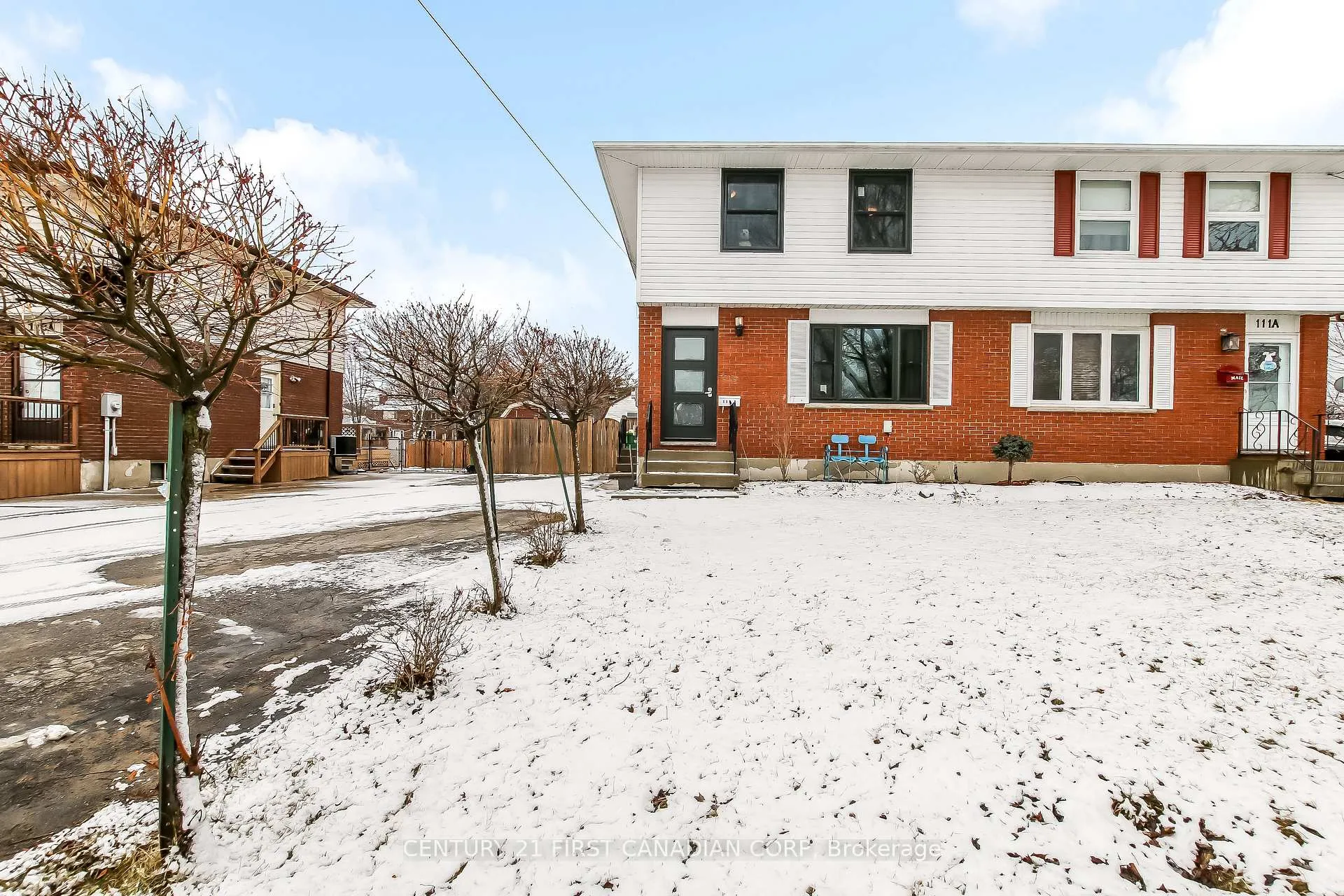 Photo 2 of 111B Symes Street, Southwest Middlesex, Glencoe — HOMEH