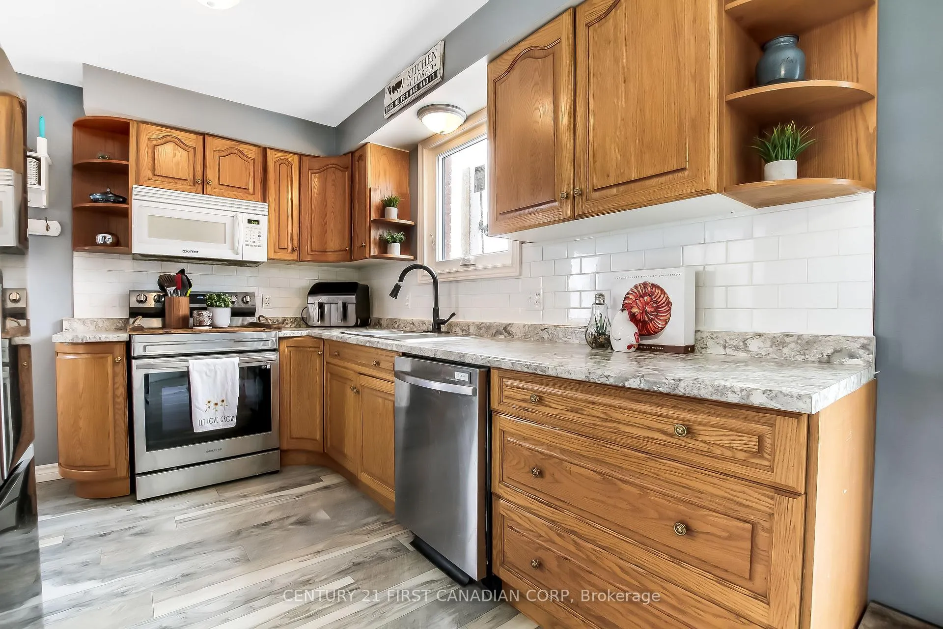 Photo 5 of 111B Symes Street, Southwest Middlesex, Glencoe — HOMEH