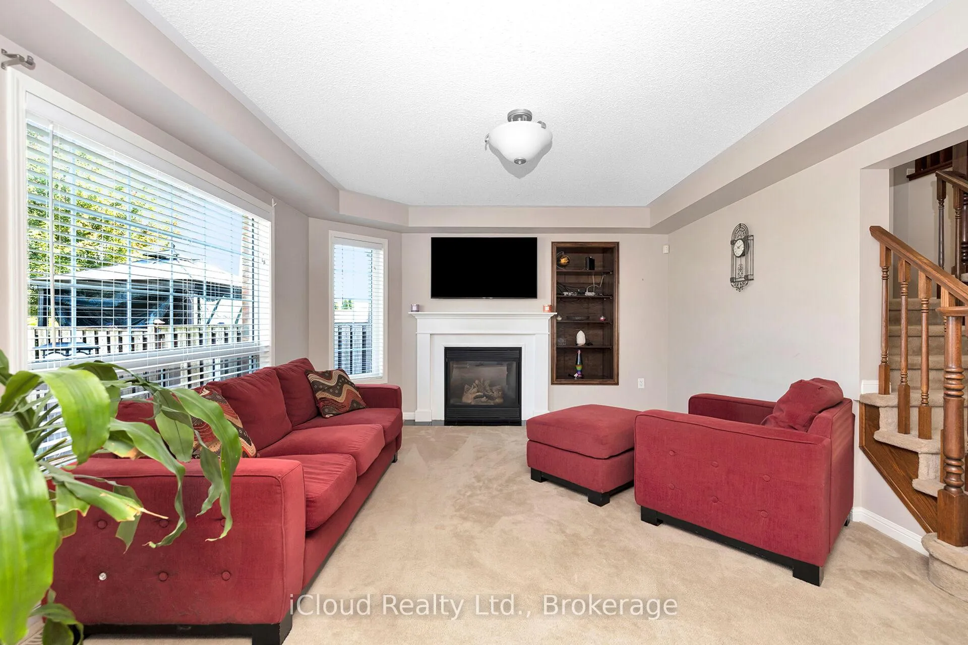 Photo 11 of 11 Bonavista Drive, Brampton, Credit Valley — HOMEH