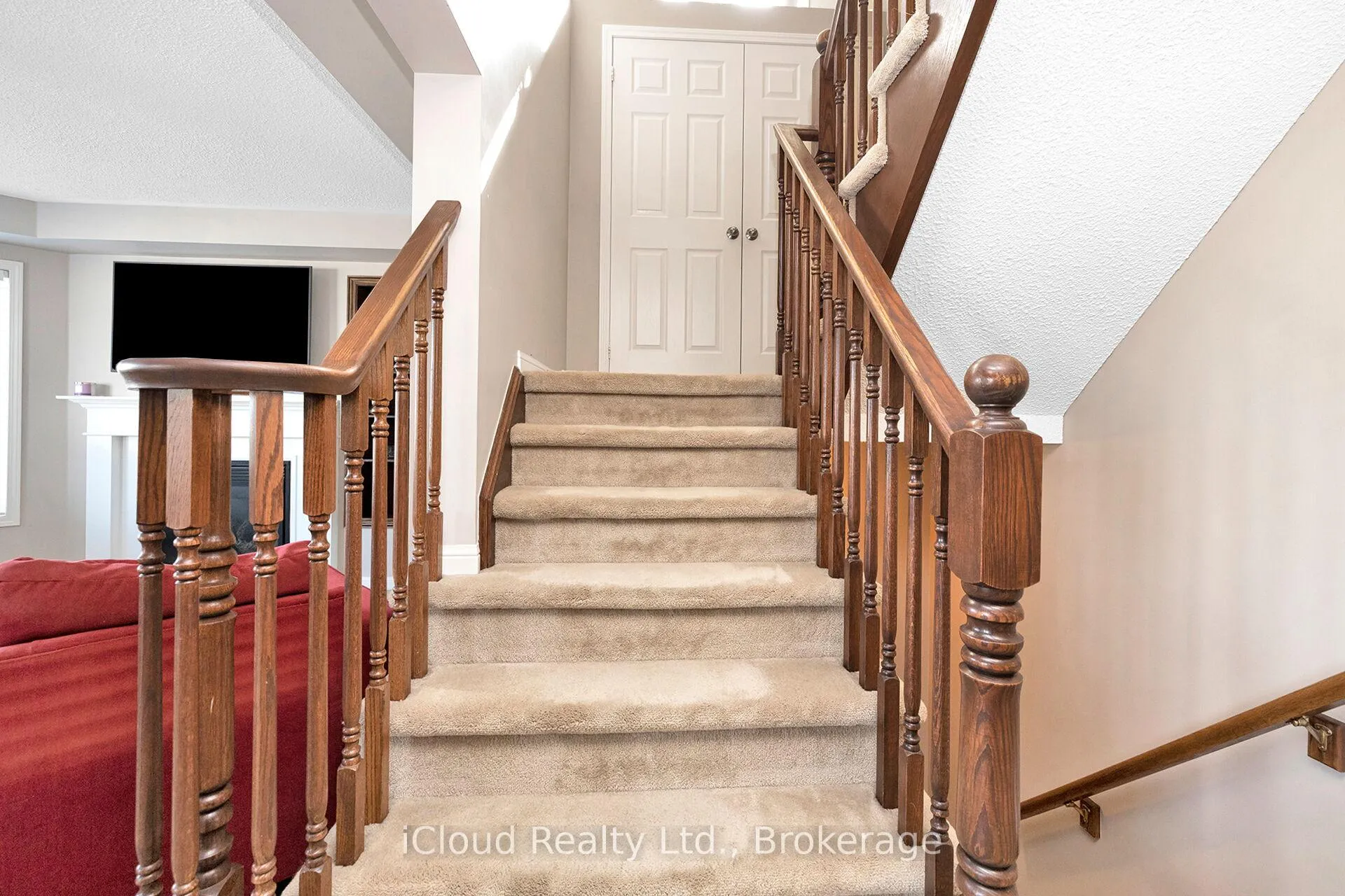 Photo 19 of 11 Bonavista Drive, Brampton, Credit Valley — HOMEH