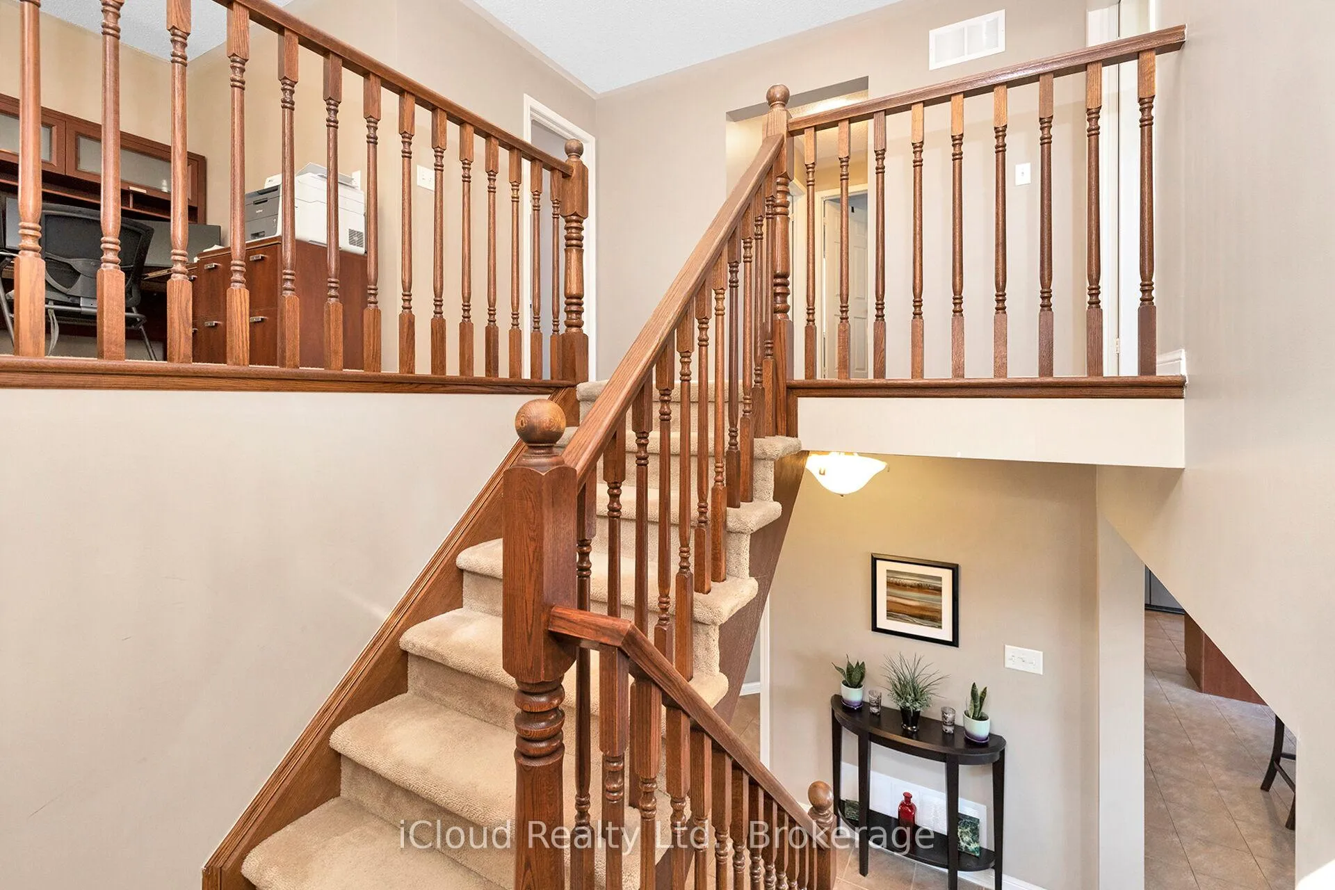 Photo 21 of 11 Bonavista Drive, Brampton, Credit Valley — HOMEH