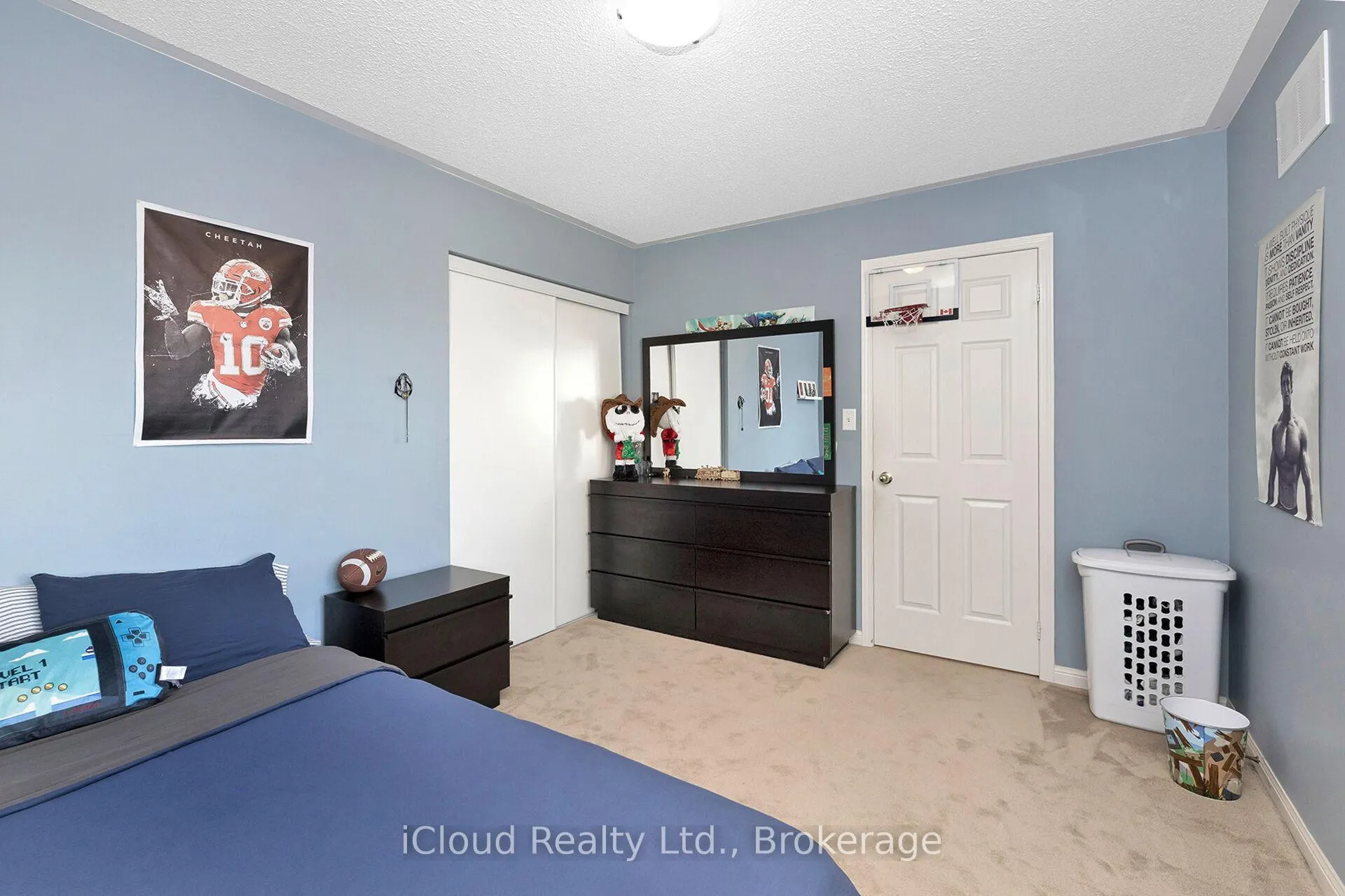 Photo 39 of 11 Bonavista Drive, Brampton, Credit Valley — HOMEH