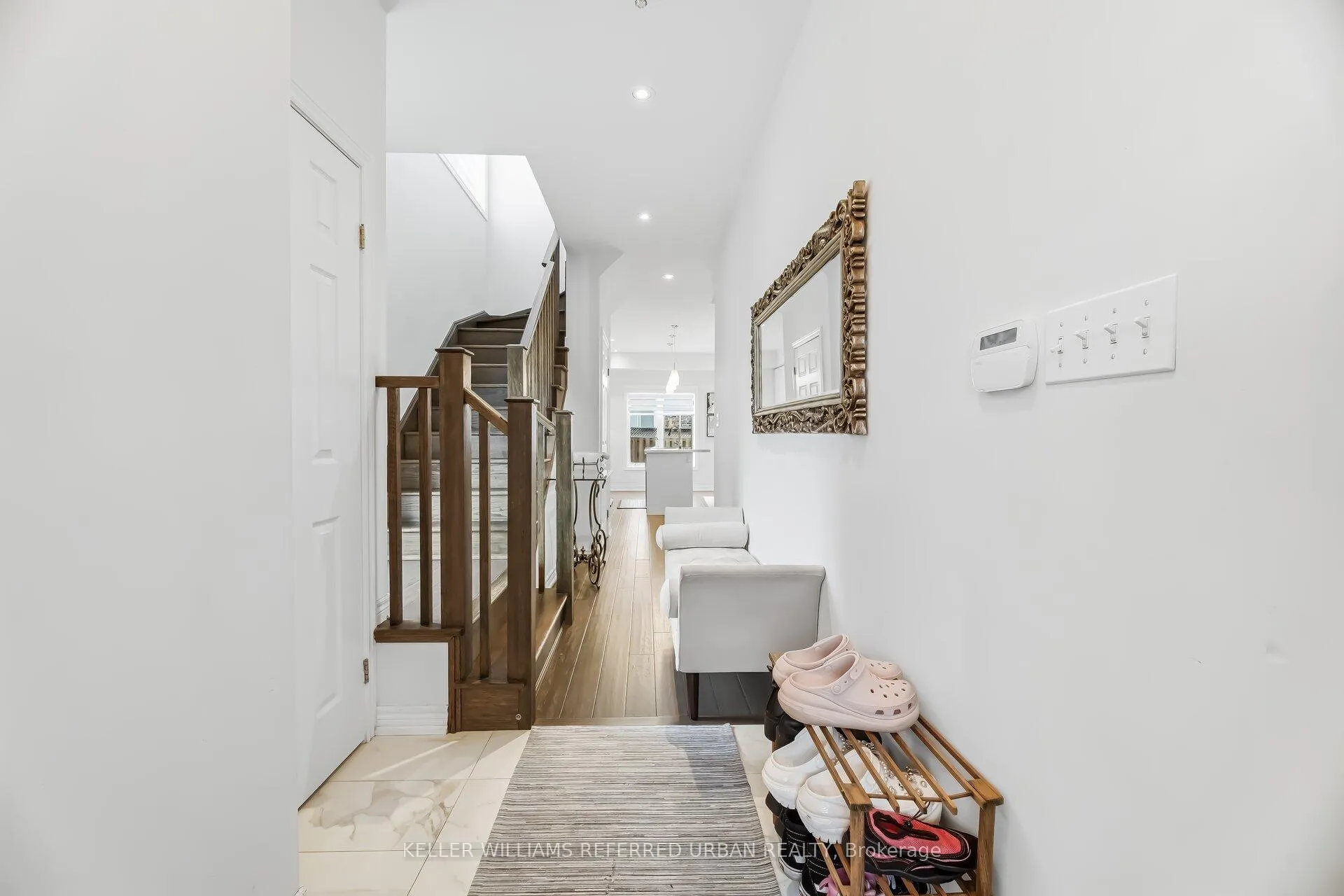 Photo 5 of Unit 8, 21 Madonna Drive, Hamilton, Carpenter — HOMEH