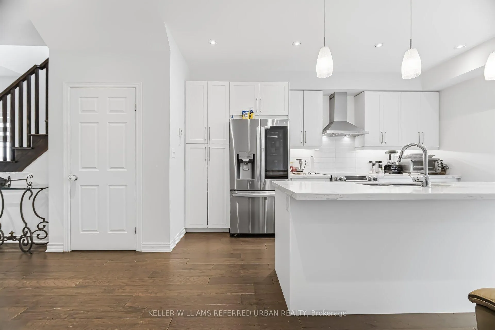 Photo 16 of Unit 8, 21 Madonna Drive, Hamilton, Carpenter — HOMEH