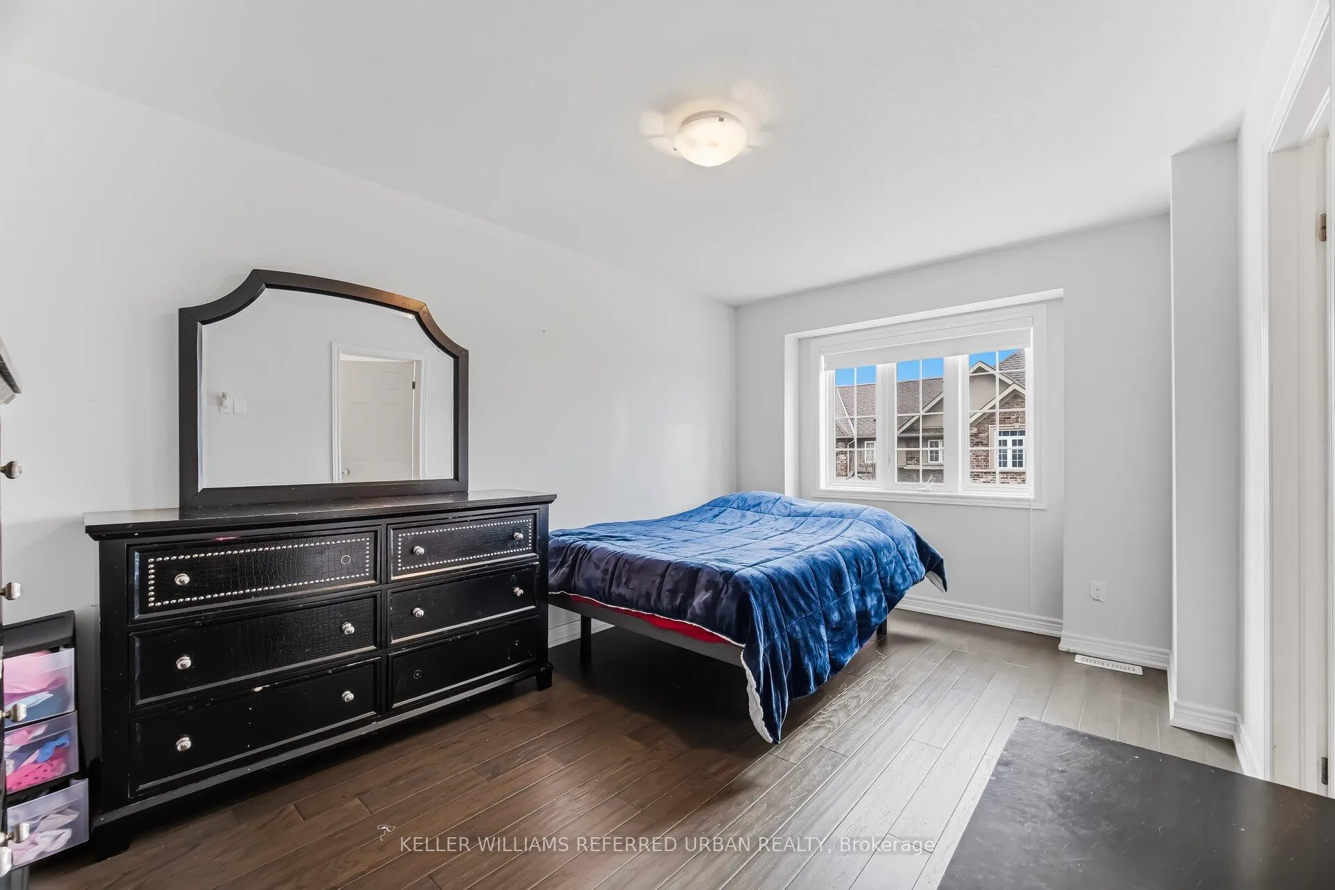 Photo 21 of Unit 8, 21 Madonna Drive, Hamilton, Carpenter — HOMEH