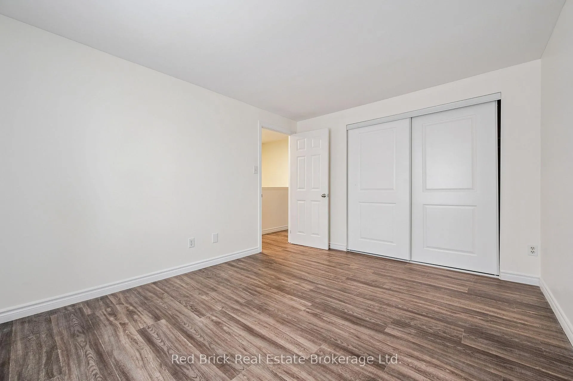 Photo 21 of Unit 61, 539 Willow Road, Guelph, Willow West/Sugarbush/West Acres — HOMEH