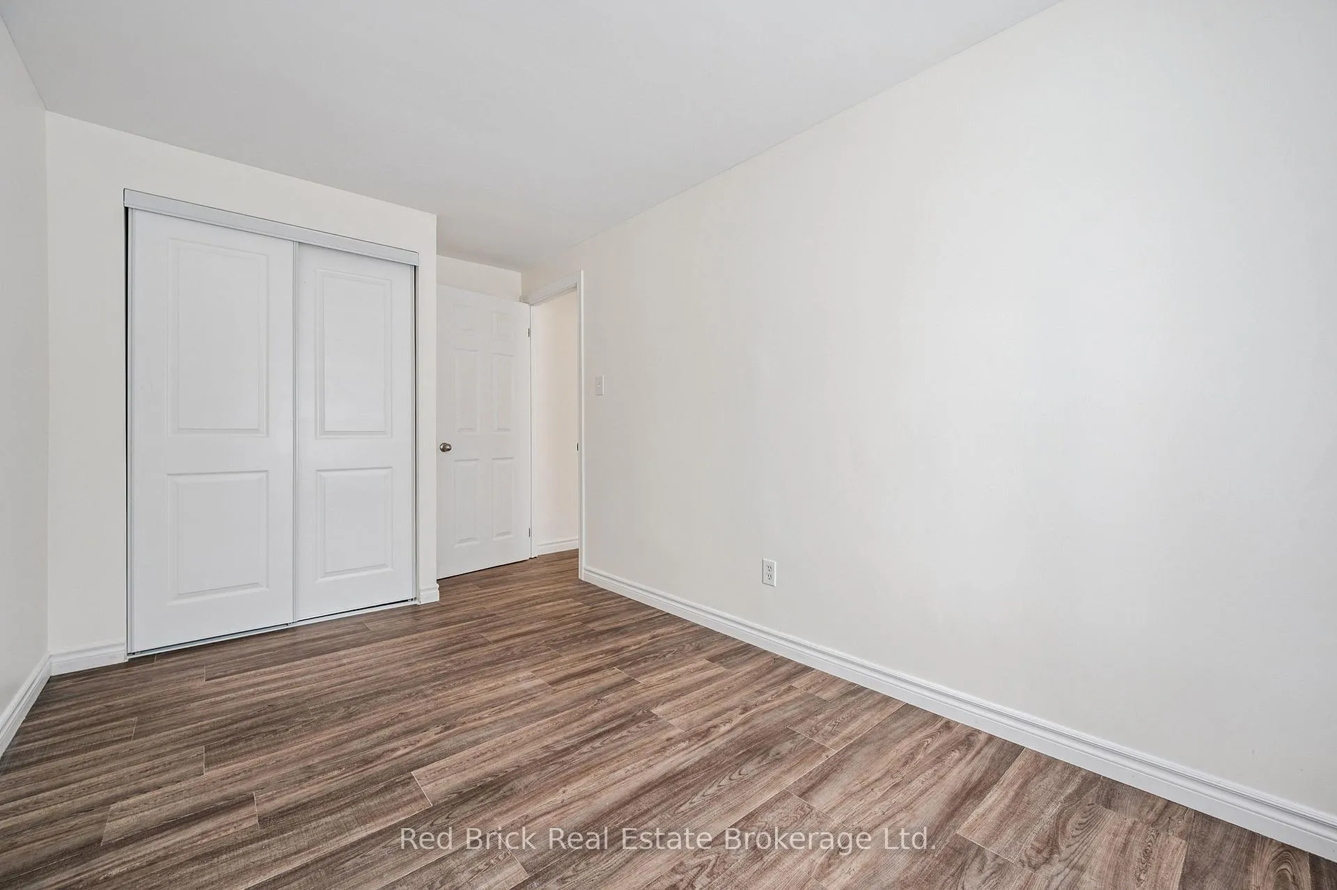 Photo 27 of Unit 61, 539 Willow Road, Guelph, Willow West/Sugarbush/West Acres — HOMEH