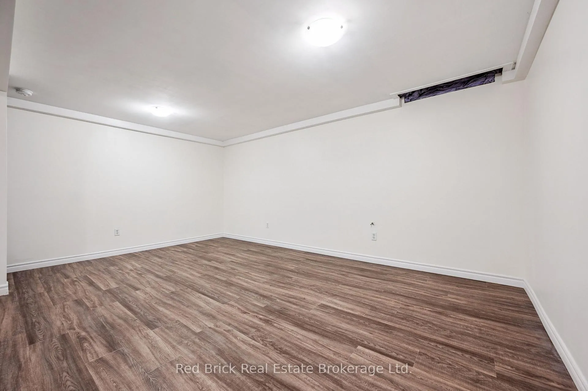 Photo 29 of Unit 61, 539 Willow Road, Guelph, Willow West/Sugarbush/West Acres — HOMEH