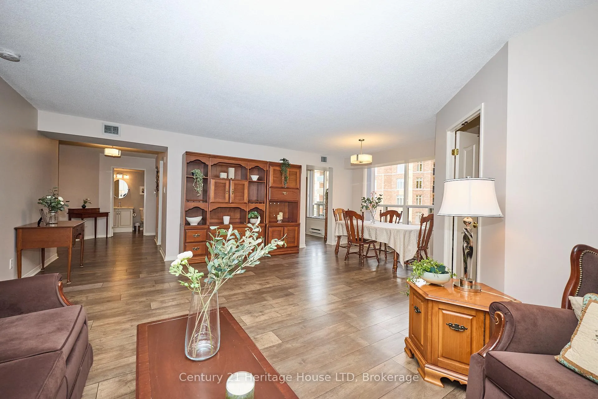 Photo 7 of Unit 317, 8111 Forest Glen Drive, Niagara Falls, Mt. Carmel — HOMEH