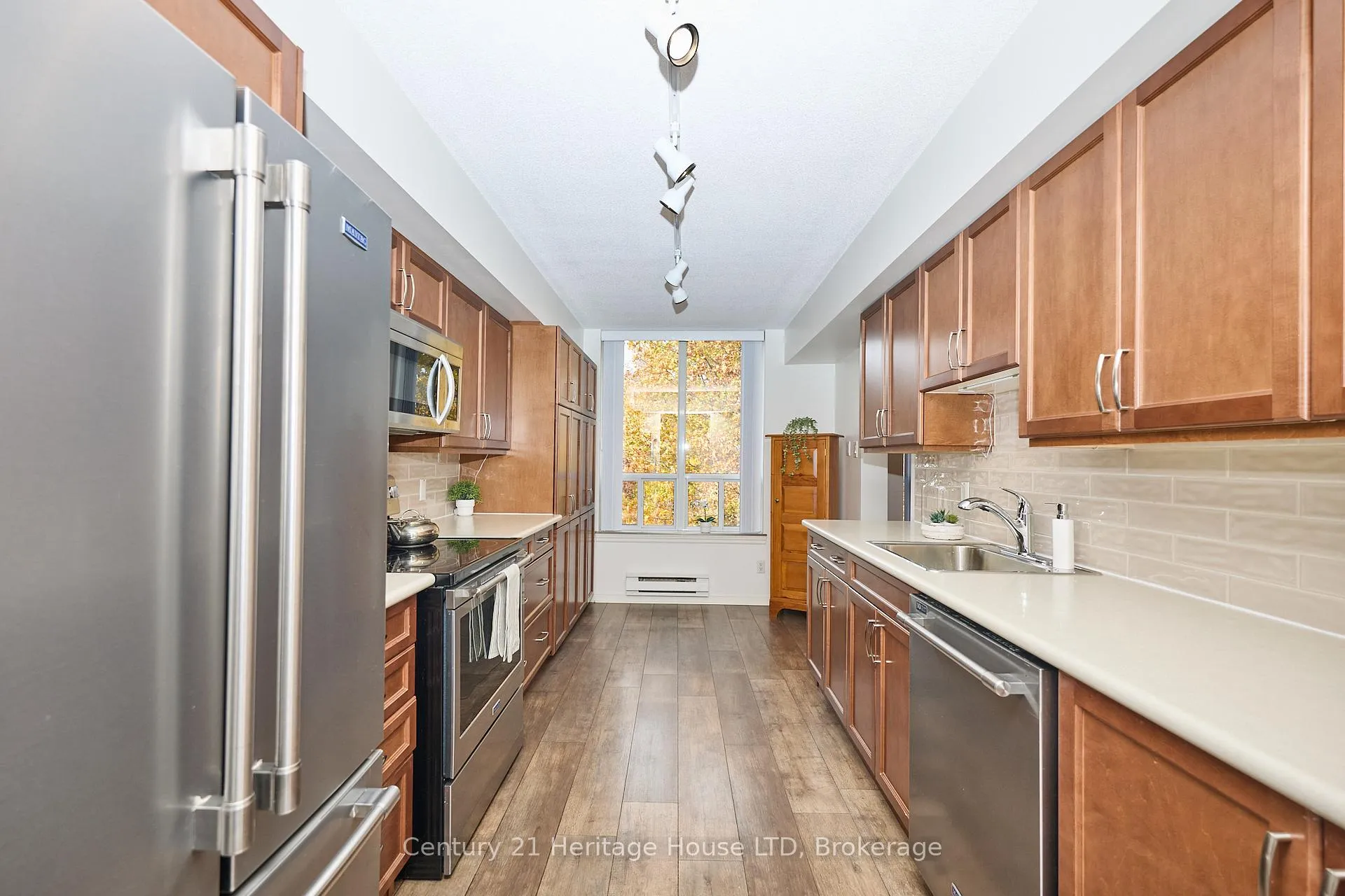 Photo 8 of Unit 317, 8111 Forest Glen Drive, Niagara Falls, Mt. Carmel — HOMEH