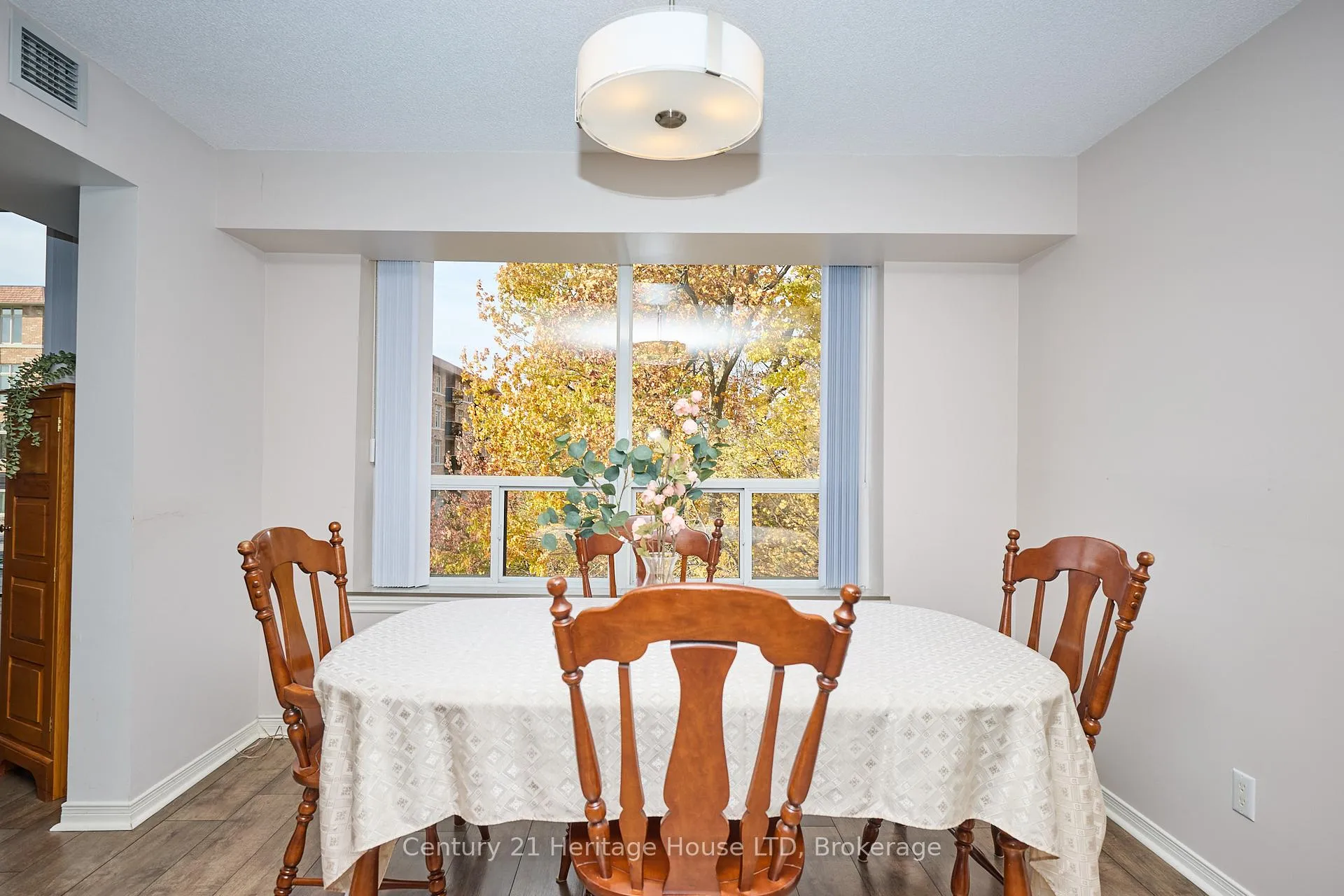 Photo 12 of Unit 317, 8111 Forest Glen Drive, Niagara Falls, Mt. Carmel — HOMEH