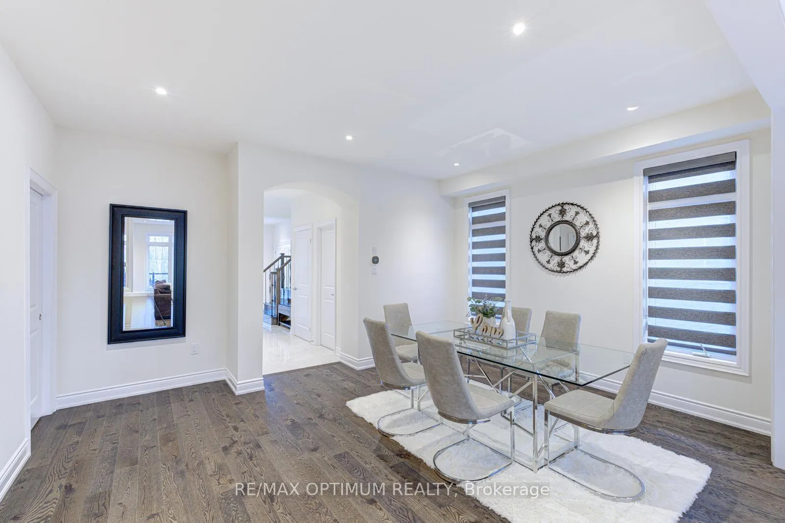 Photo 8 of 64 Elysian Fields Circle, Brampton, Bram West — HOMEH