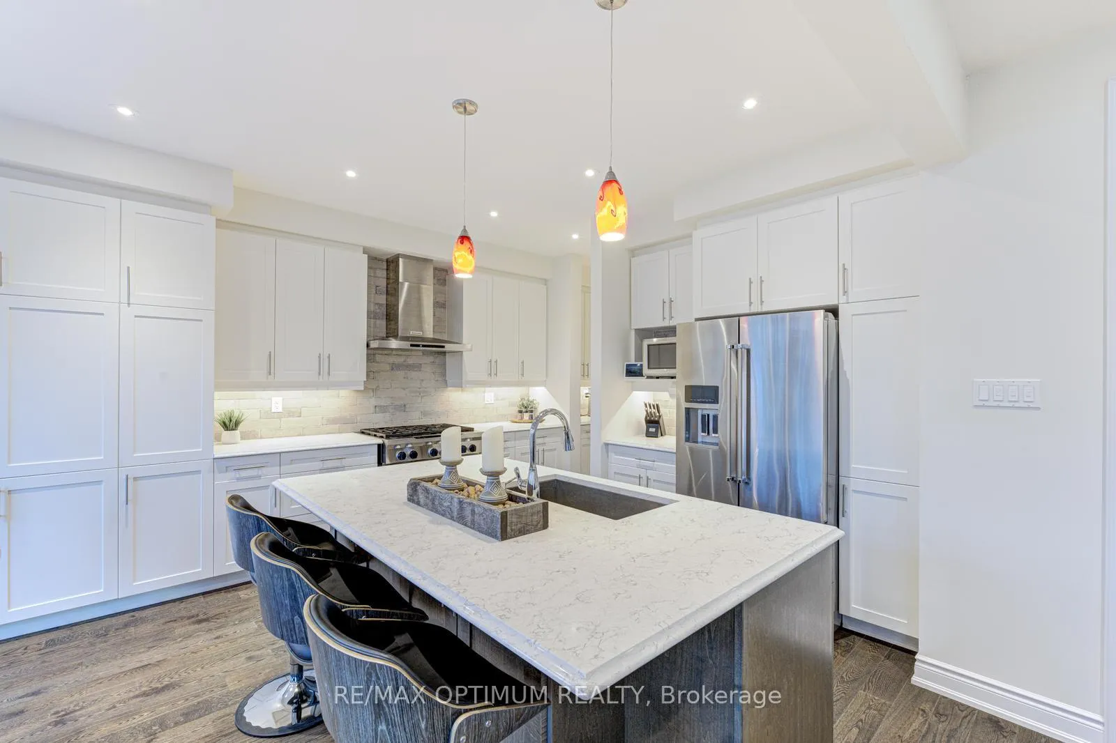 Photo 17 of 64 Elysian Fields Circle, Brampton, Bram West — HOMEH