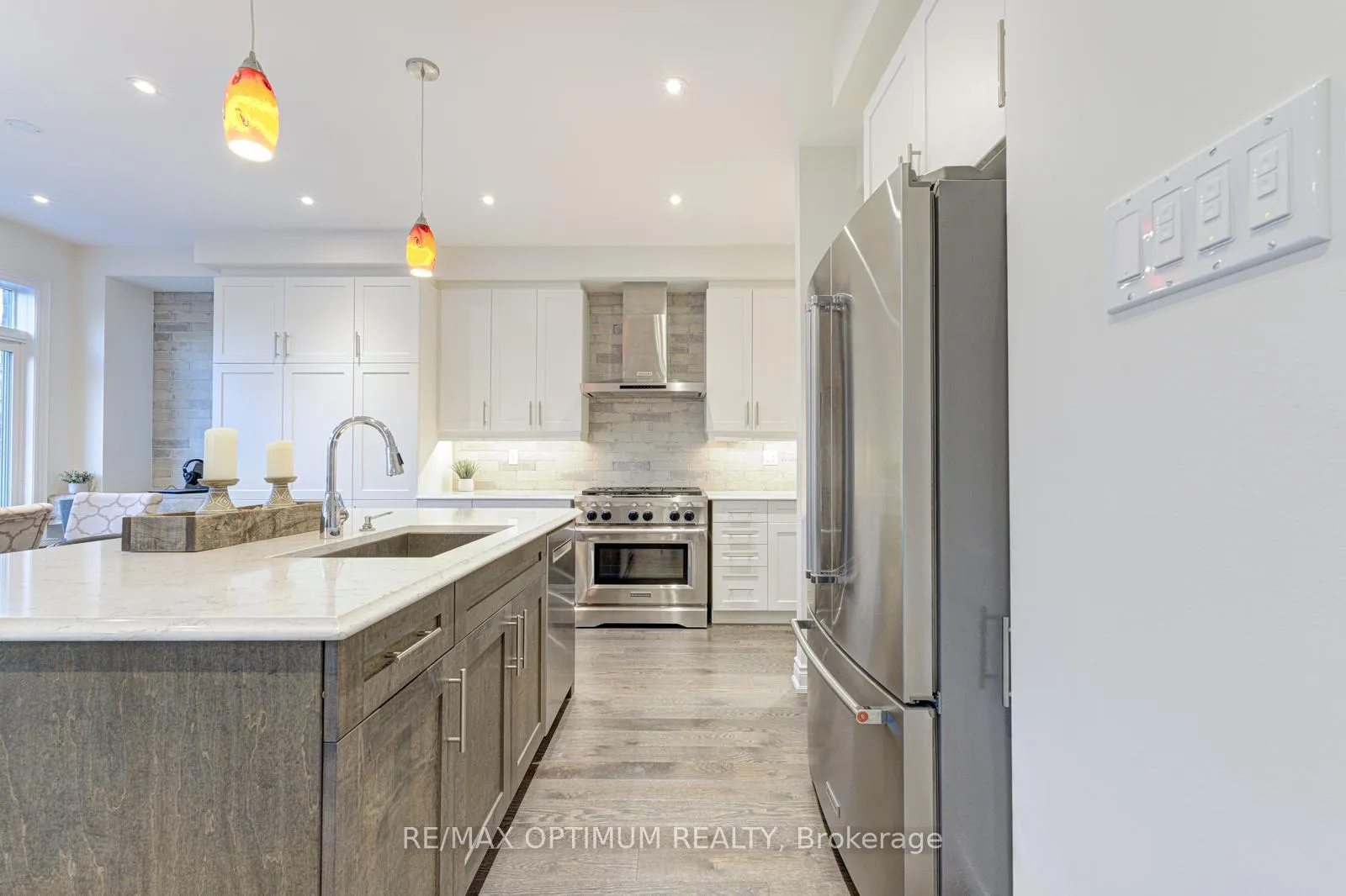 Photo 18 of 64 Elysian Fields Circle, Brampton, Bram West — HOMEH