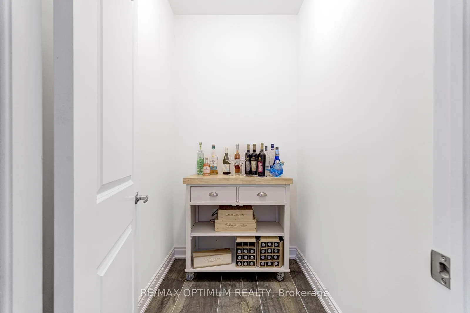 Photo 20 of 64 Elysian Fields Circle, Brampton, Bram West — HOMEH