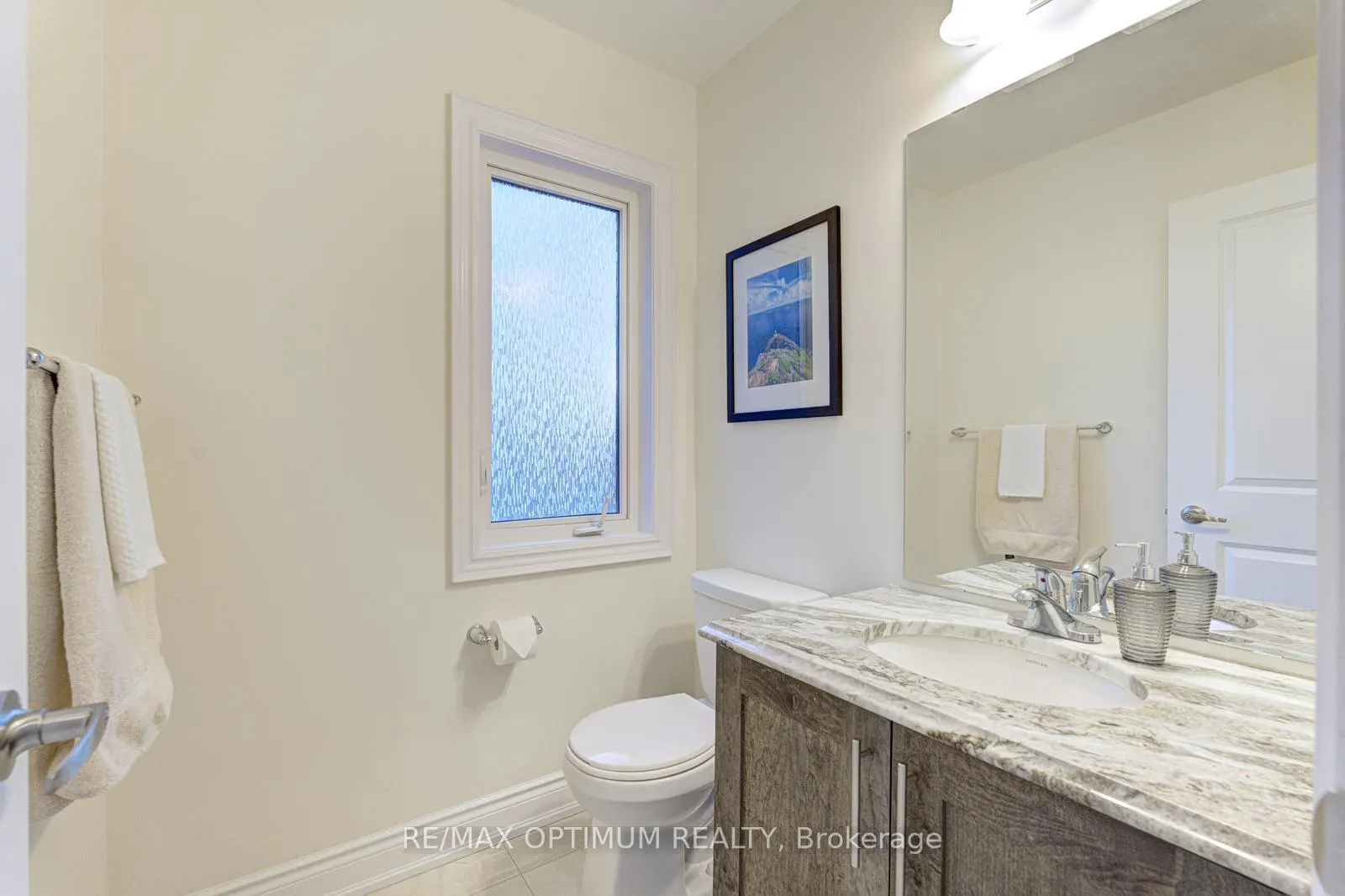 Photo 21 of 64 Elysian Fields Circle, Brampton, Bram West — HOMEH