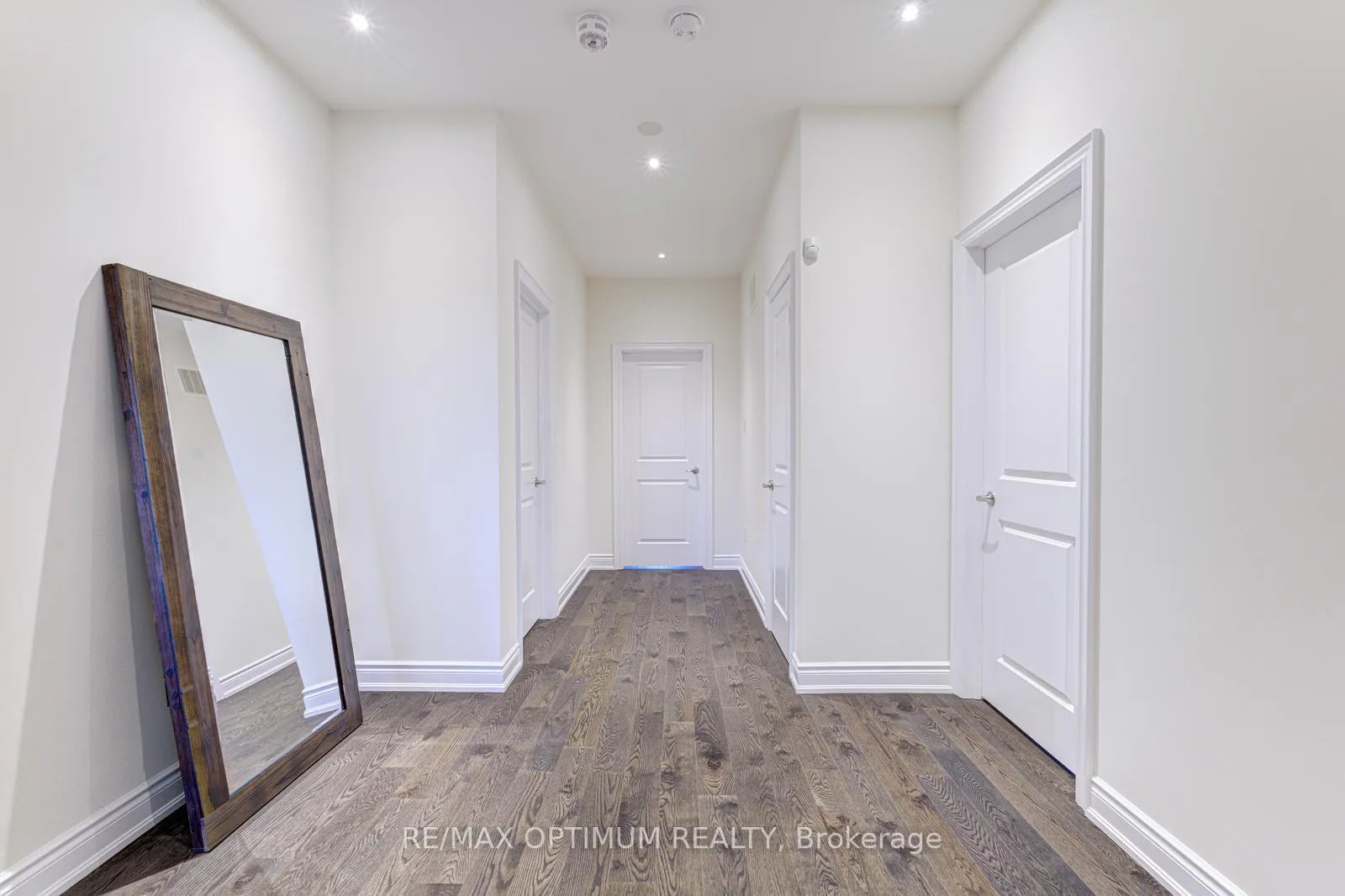 Photo 36 of 64 Elysian Fields Circle, Brampton, Bram West — HOMEH