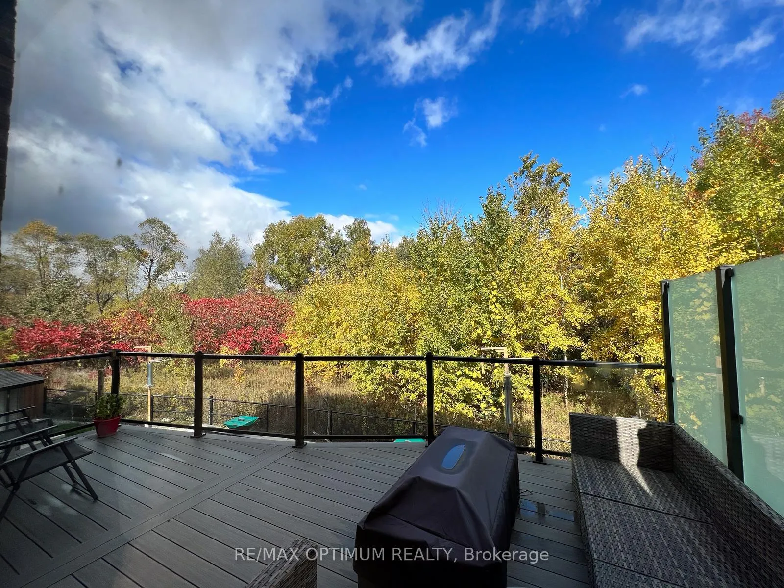 Photo 42 of 64 Elysian Fields Circle, Brampton, Bram West — HOMEH