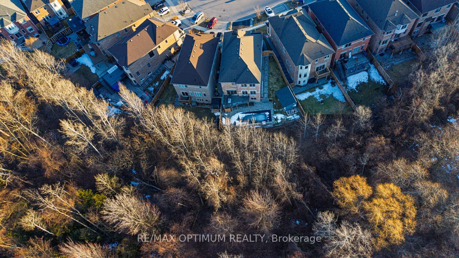 Photo 46 of 64 Elysian Fields Circle, Brampton, Bram West — HOMEH