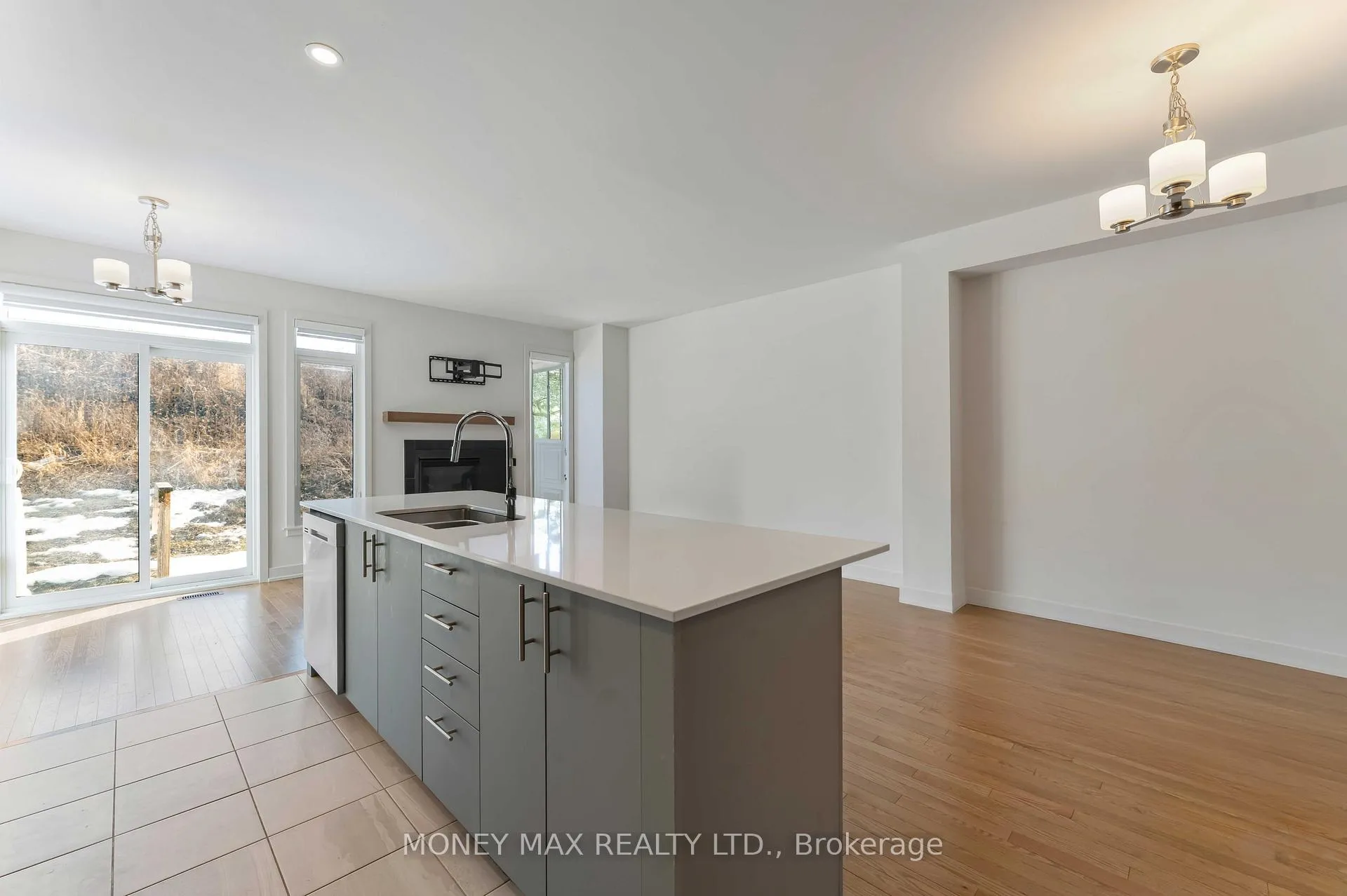 Photo 8 of 623 Knotridge Street, Ottawa, Mer Bleue/Bradley Estates/Anderson Park — HOMEH