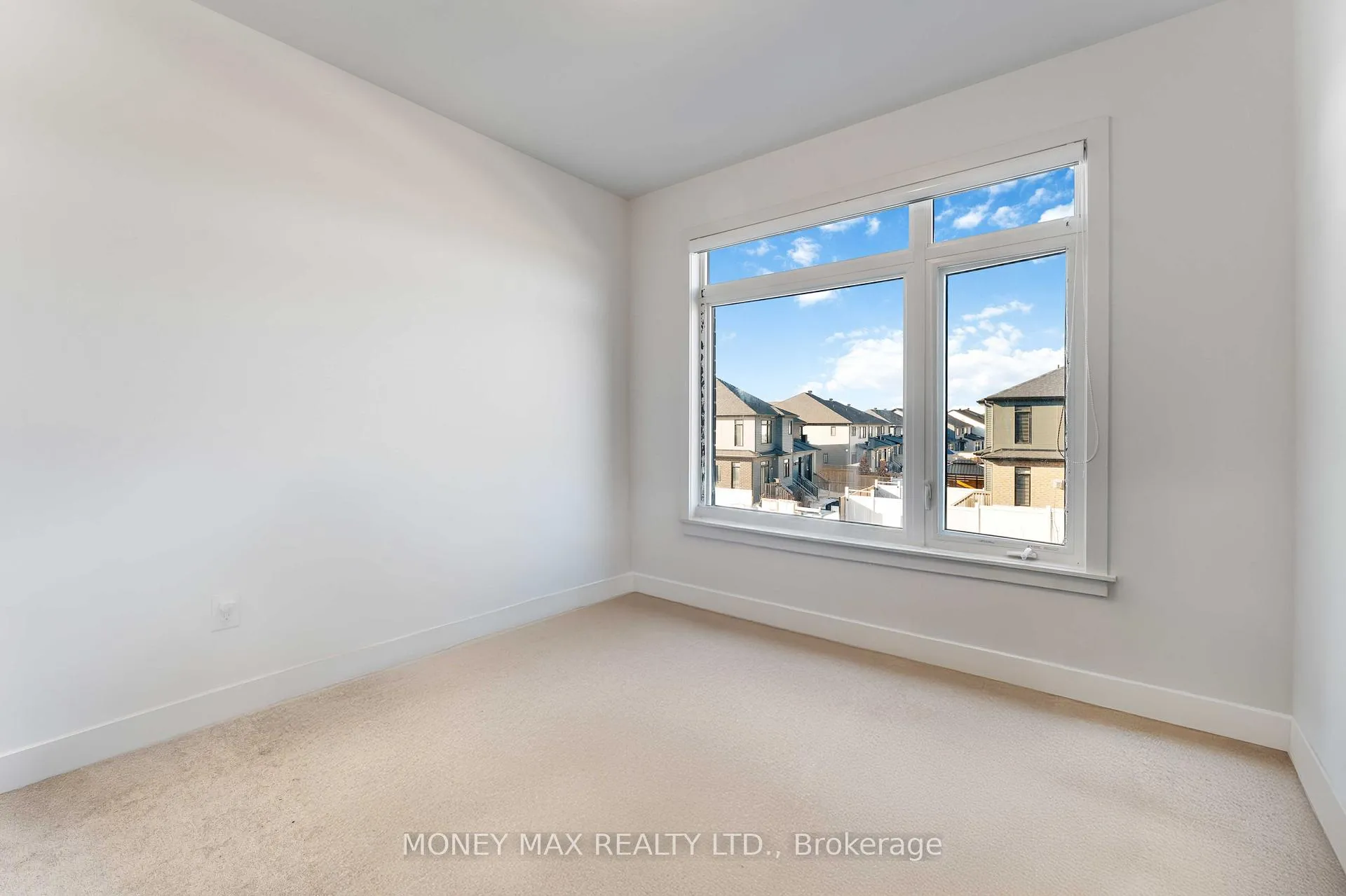 Photo 11 of 623 Knotridge Street, Ottawa, Mer Bleue/Bradley Estates/Anderson Park — HOMEH