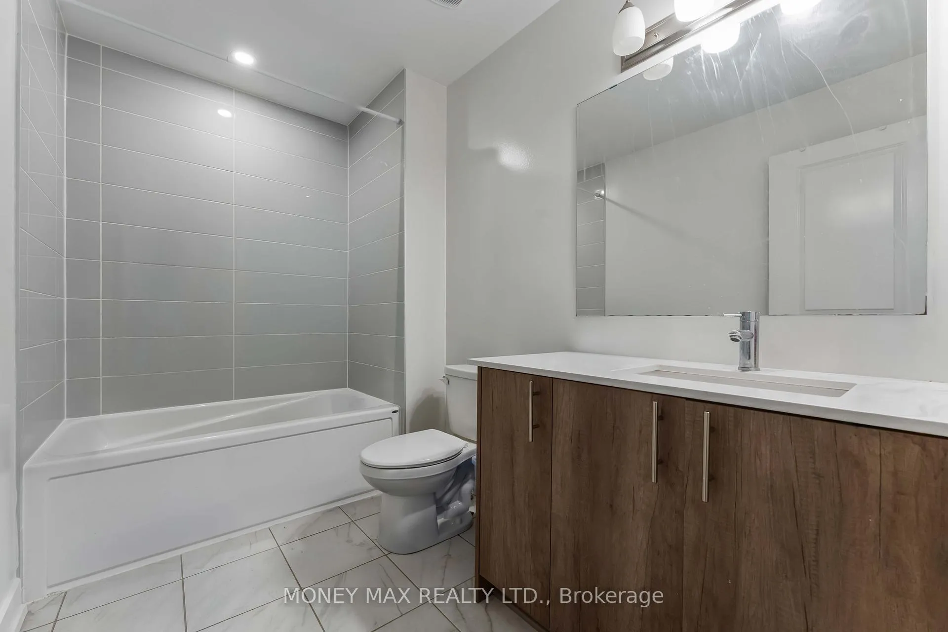 Photo 16 of 623 Knotridge Street, Ottawa, Mer Bleue/Bradley Estates/Anderson Park — HOMEH