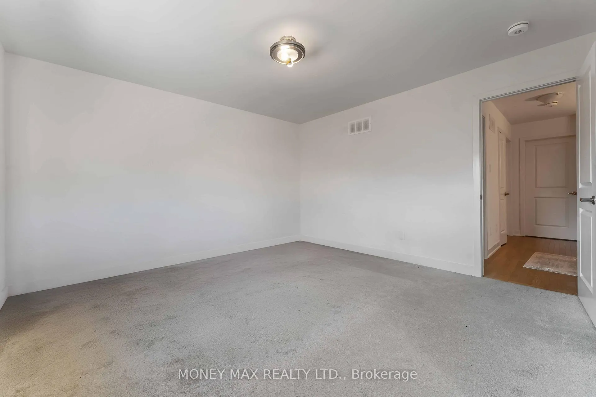 Photo 18 of 623 Knotridge Street, Ottawa, Mer Bleue/Bradley Estates/Anderson Park — HOMEH