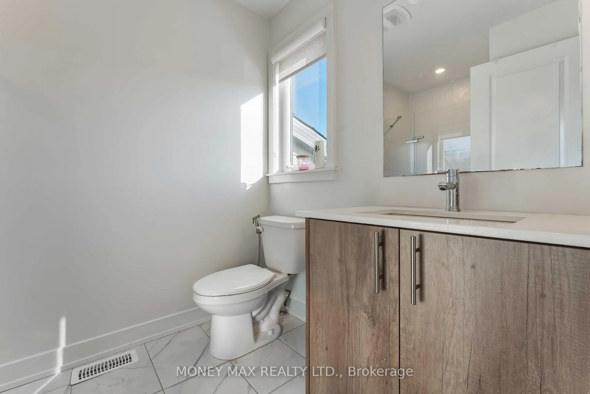 Photo 20 of 623 Knotridge Street, Ottawa, Mer Bleue/Bradley Estates/Anderson Park — HOMEH