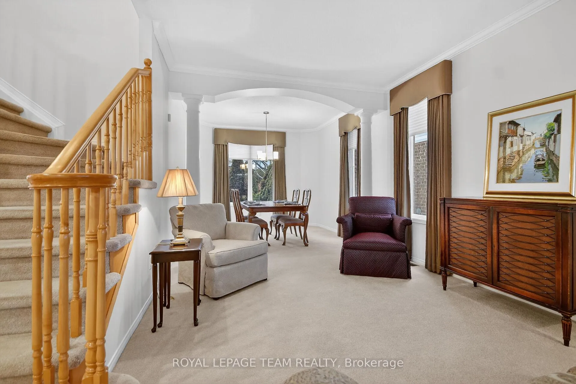 Photo 7 of 3113 Apple Hill Drive S, Ottawa, Upper Hunt Club — HOMEH