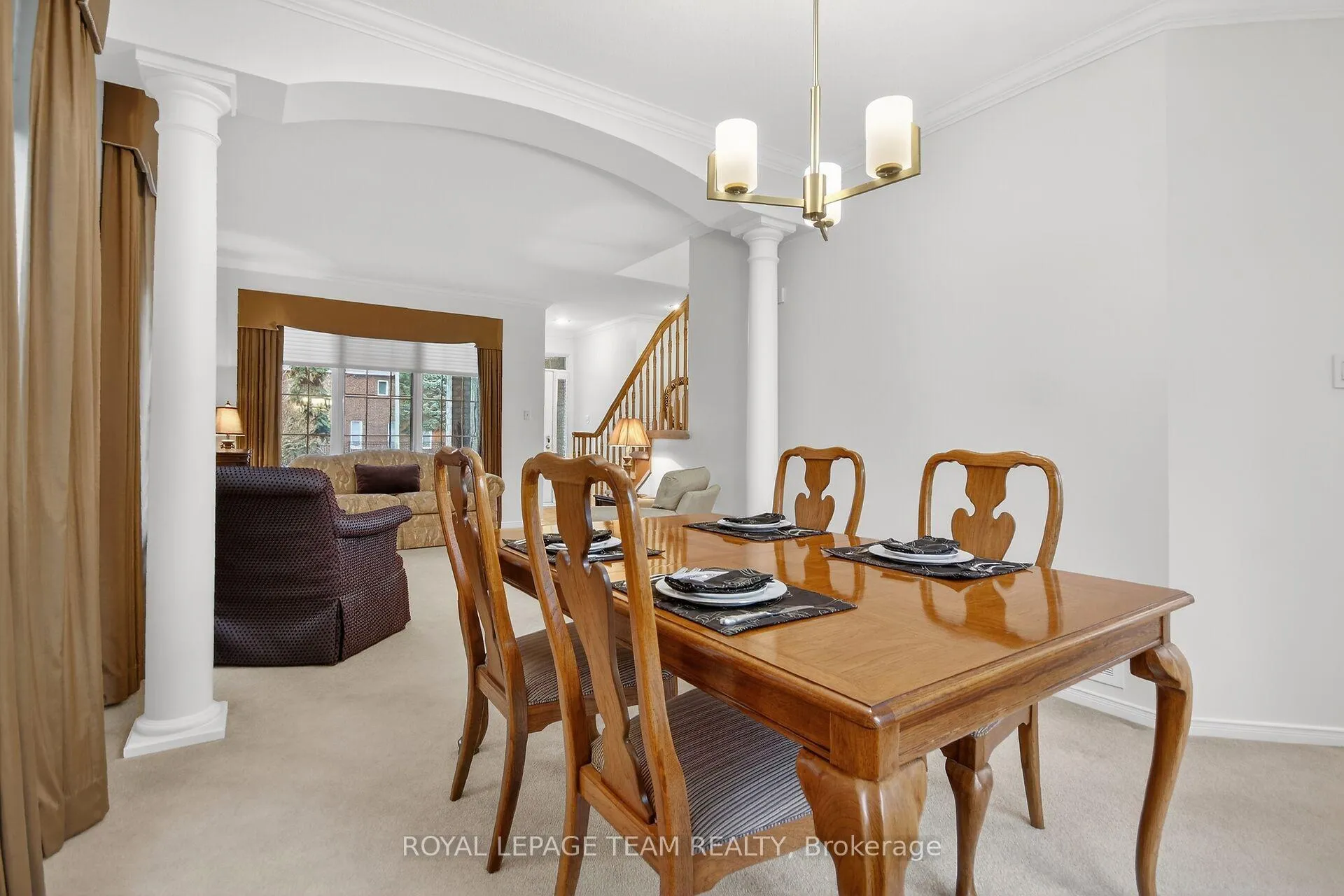 Photo 11 of 3113 Apple Hill Drive S, Ottawa, Upper Hunt Club — HOMEH