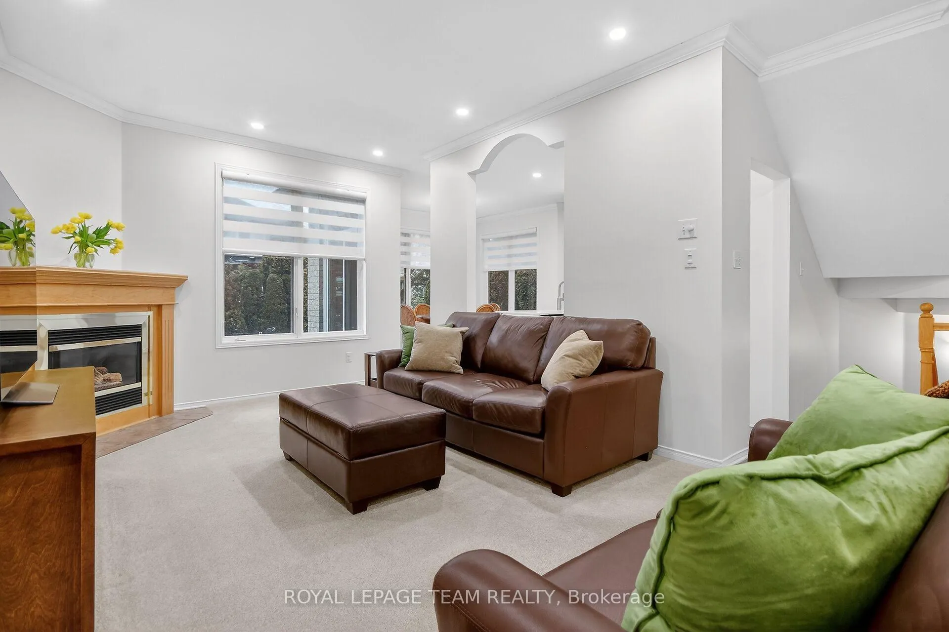 Photo 12 of 3113 Apple Hill Drive S, Ottawa, Upper Hunt Club — HOMEH