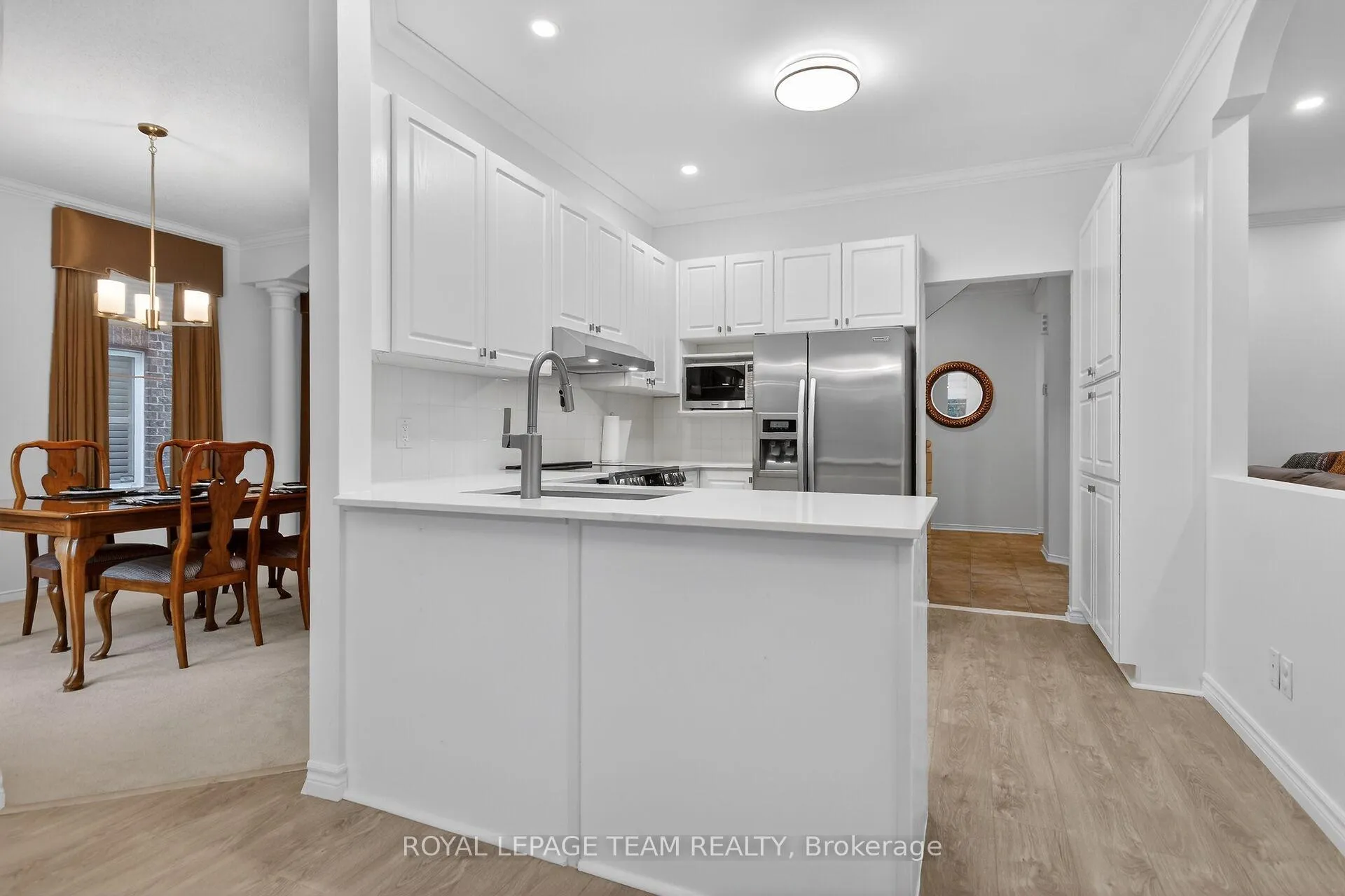 Photo 16 of 3113 Apple Hill Drive S, Ottawa, Upper Hunt Club — HOMEH