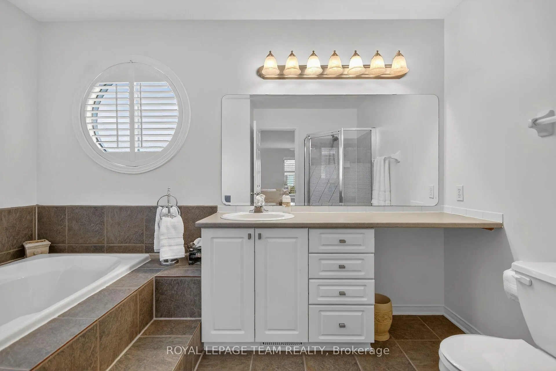 Photo 29 of 3113 Apple Hill Drive S, Ottawa, Upper Hunt Club — HOMEH