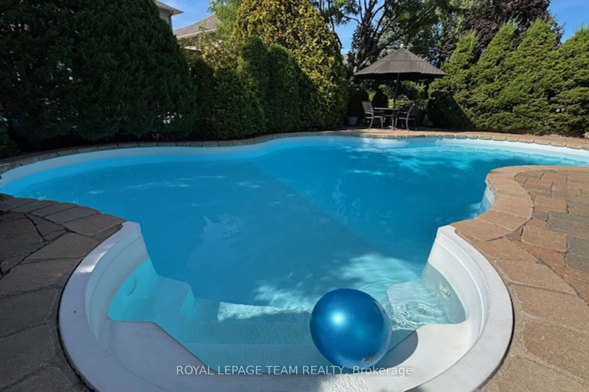 Photo 44 of 3113 Apple Hill Drive S, Ottawa, Upper Hunt Club — HOMEH