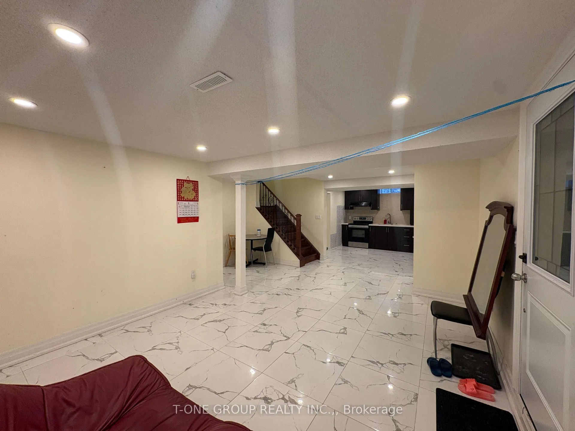 Photo 7 of 209 Highglen Avenue, Markham, Milliken Mills East — HOMEH