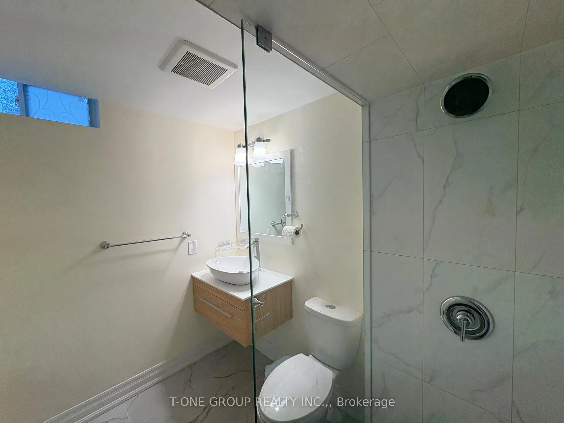 Photo 20 of 209 Highglen Avenue, Markham, Milliken Mills East — HOMEH