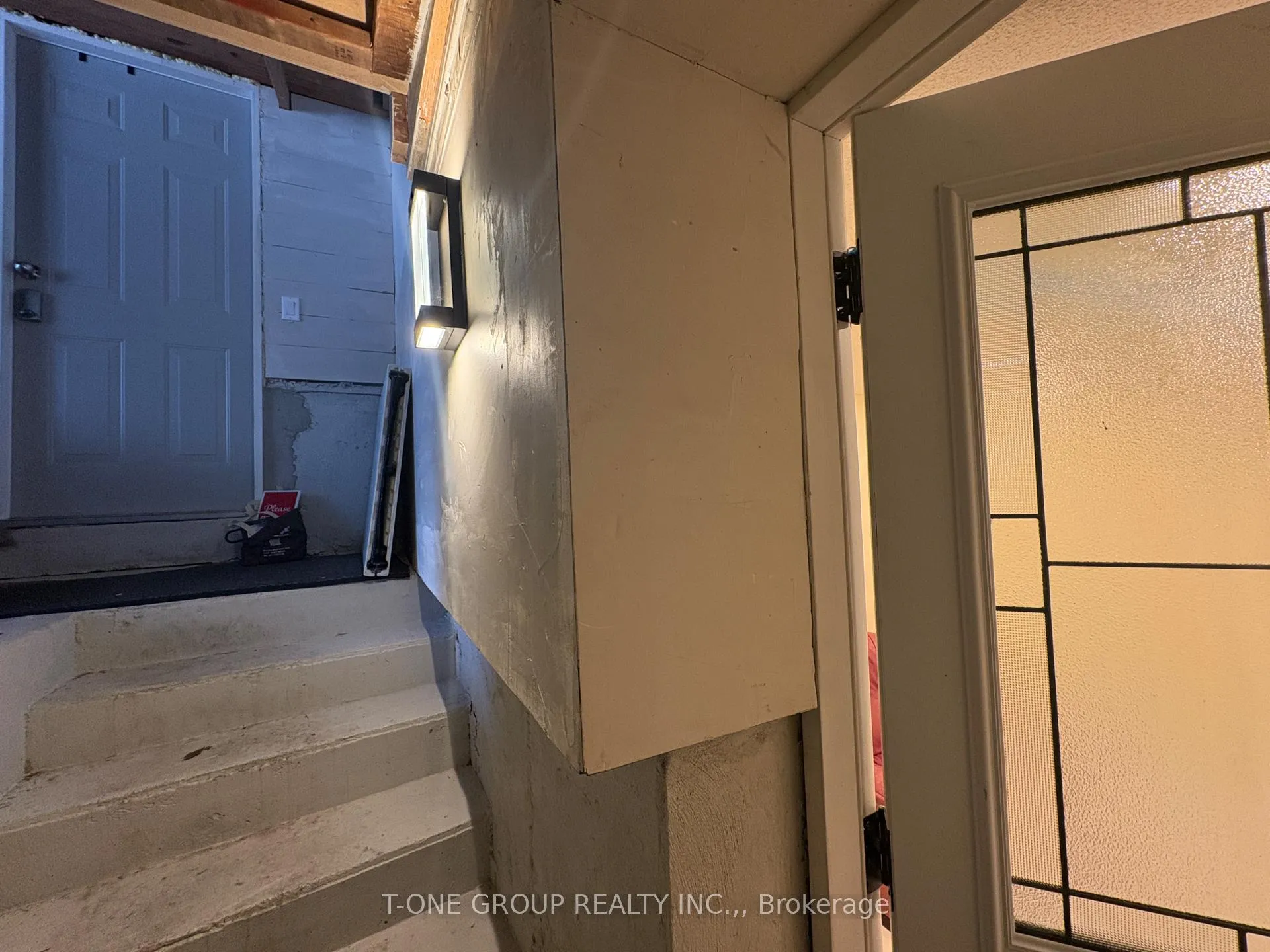 Photo 21 of 209 Highglen Avenue, Markham, Milliken Mills East — HOMEH