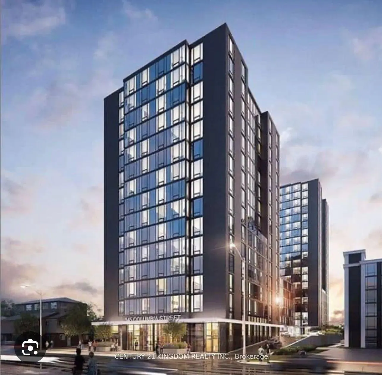 Front of Unit 1733, 145 Columbia Street W