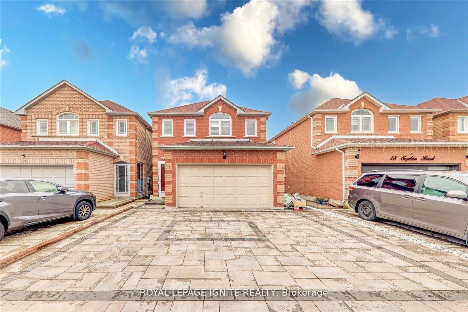 Photo 3 of Unit Bsmt, 16 Sophia Road, Markham, Middlefield — HOMEH
