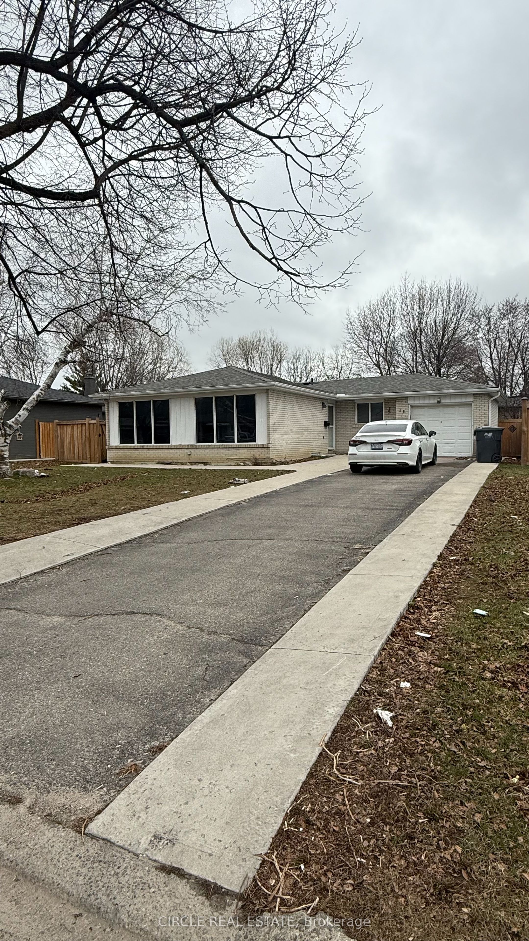 Photo 1 of 16 Belmont Drive, Brampton, Avondale — HOMEH
