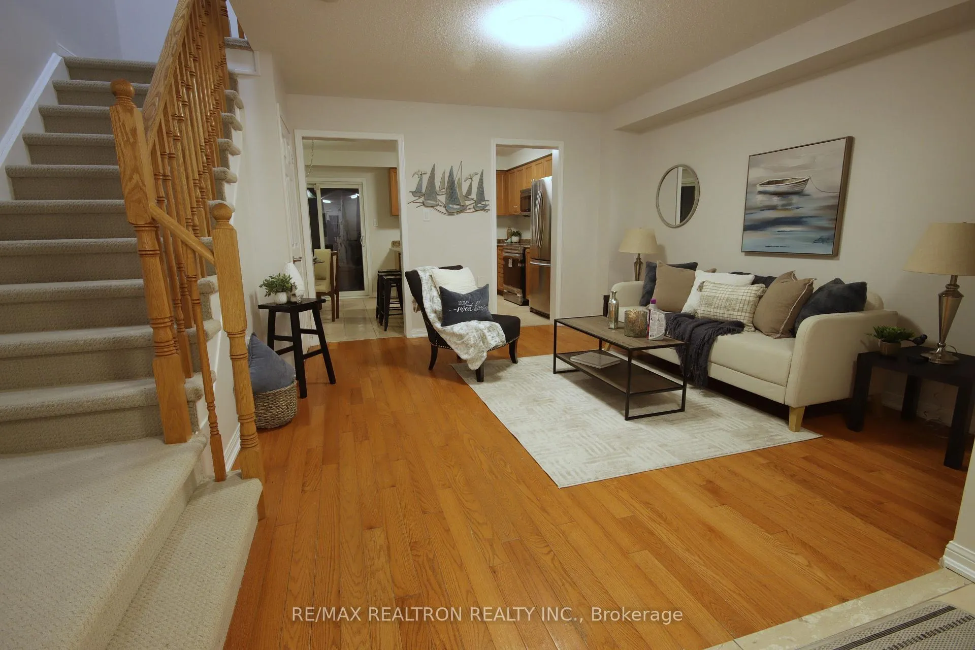 Photo 12 of 70 Commonwealth Road, Barrie, Innis-Shore — HOMEH
