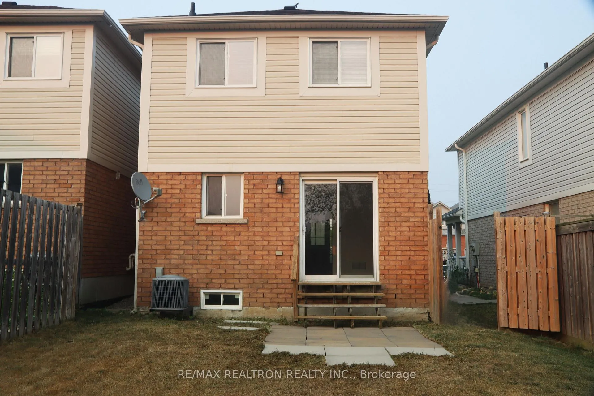 Photo 30 of 70 Commonwealth Road, Barrie, Innis-Shore — HOMEH