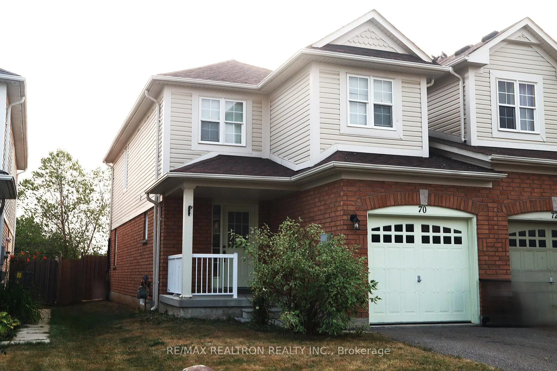 Photo 32 of 70 Commonwealth Road, Barrie, Innis-Shore — HOMEH