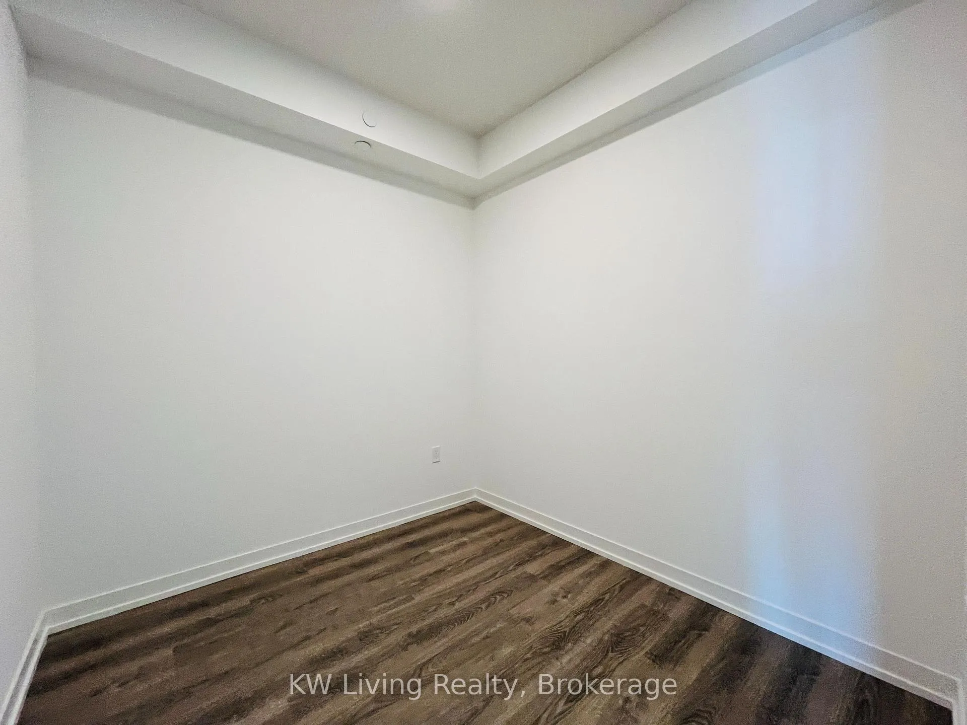 Photo 7 of Unit 5911, 8 Interchange Way, Vaughan, Vaughan Corporate Centre — HOMEH